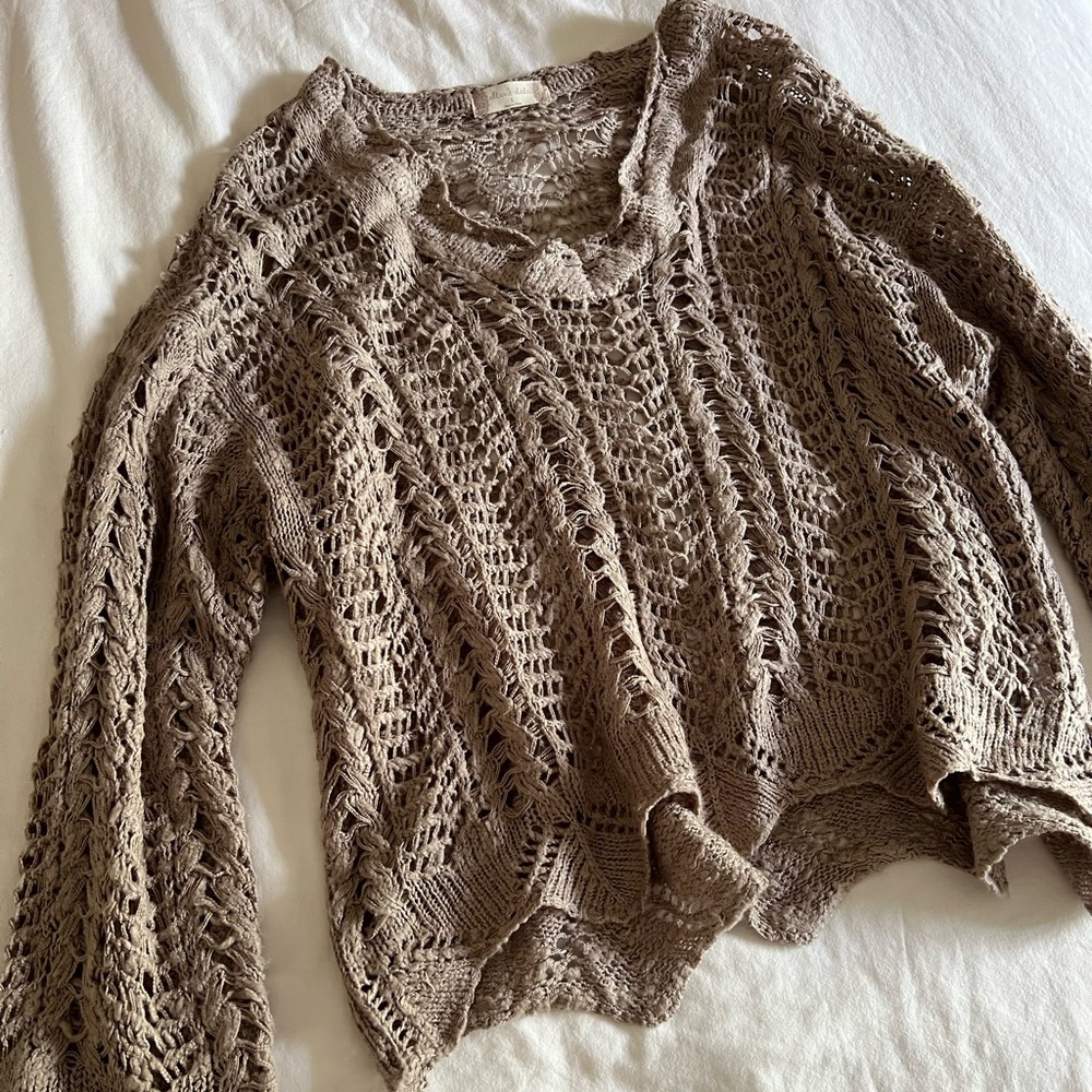 Altar’d state sweater